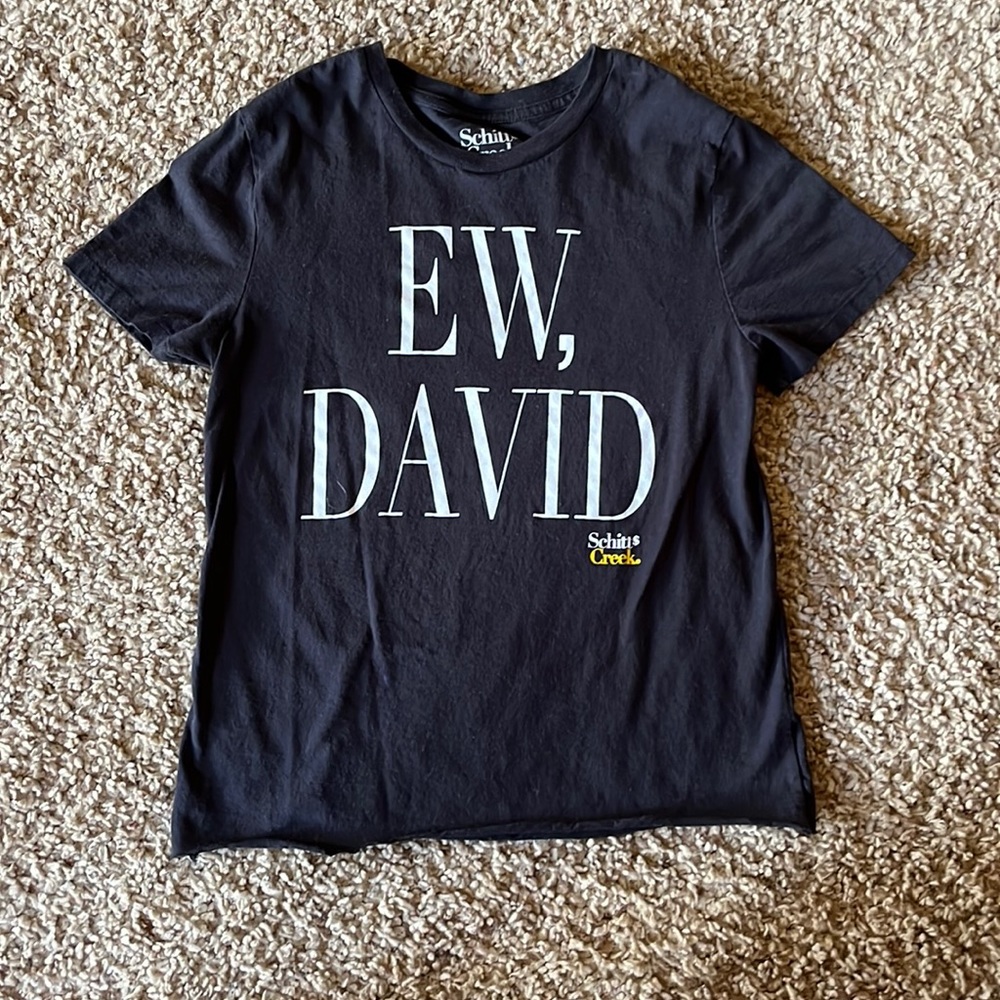 Black shitt$ creek T-shirt, slightly cropped